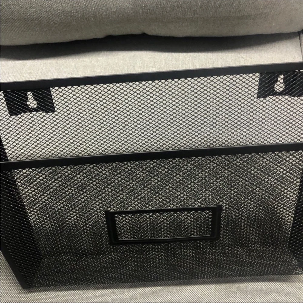 Black Mesh Wall File Organizer